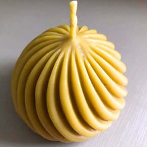 01 vela de cera de abelhas espiral